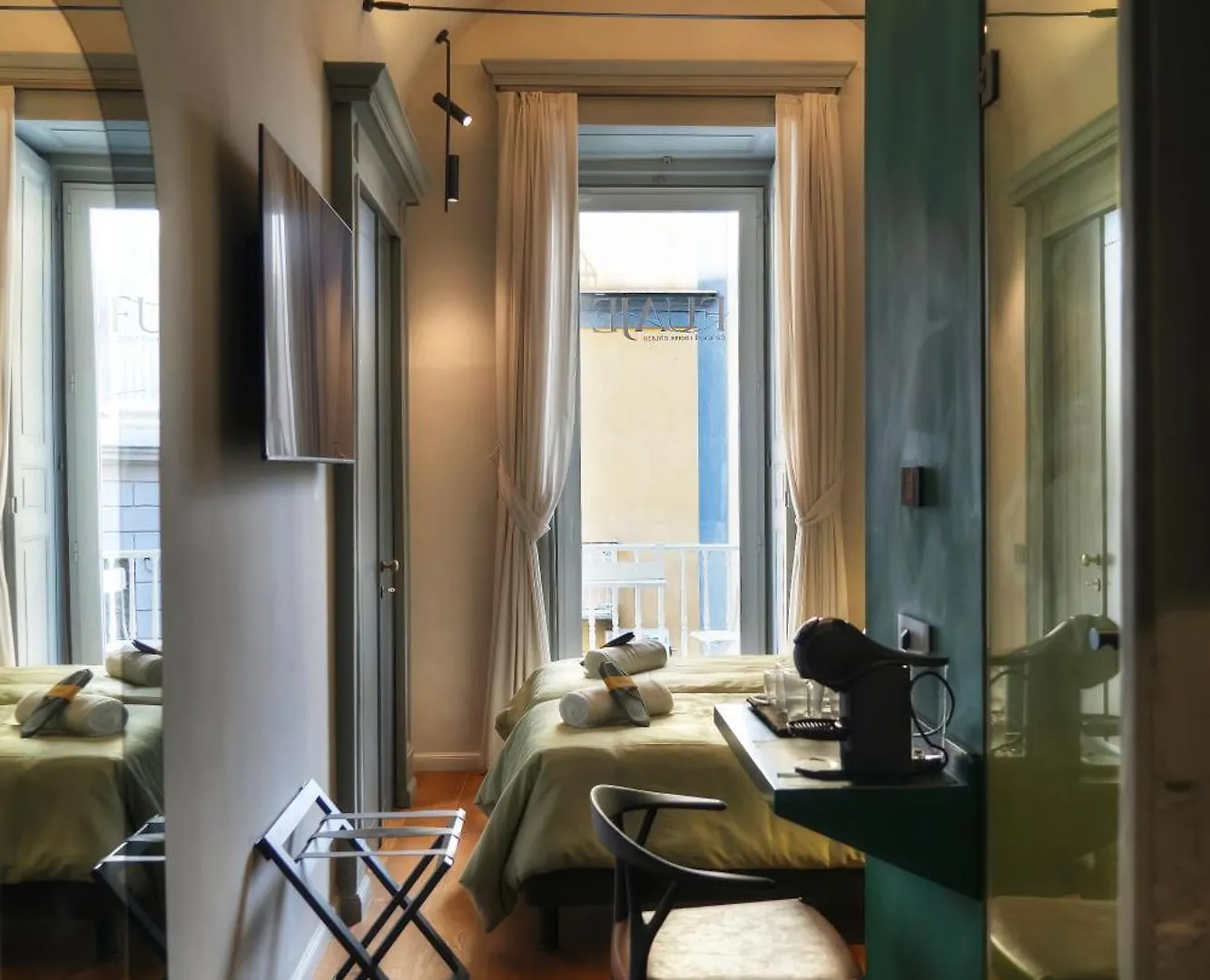 Panorama Host - Fuaje Concept Rooms Chiaia Neapol Pensjonat