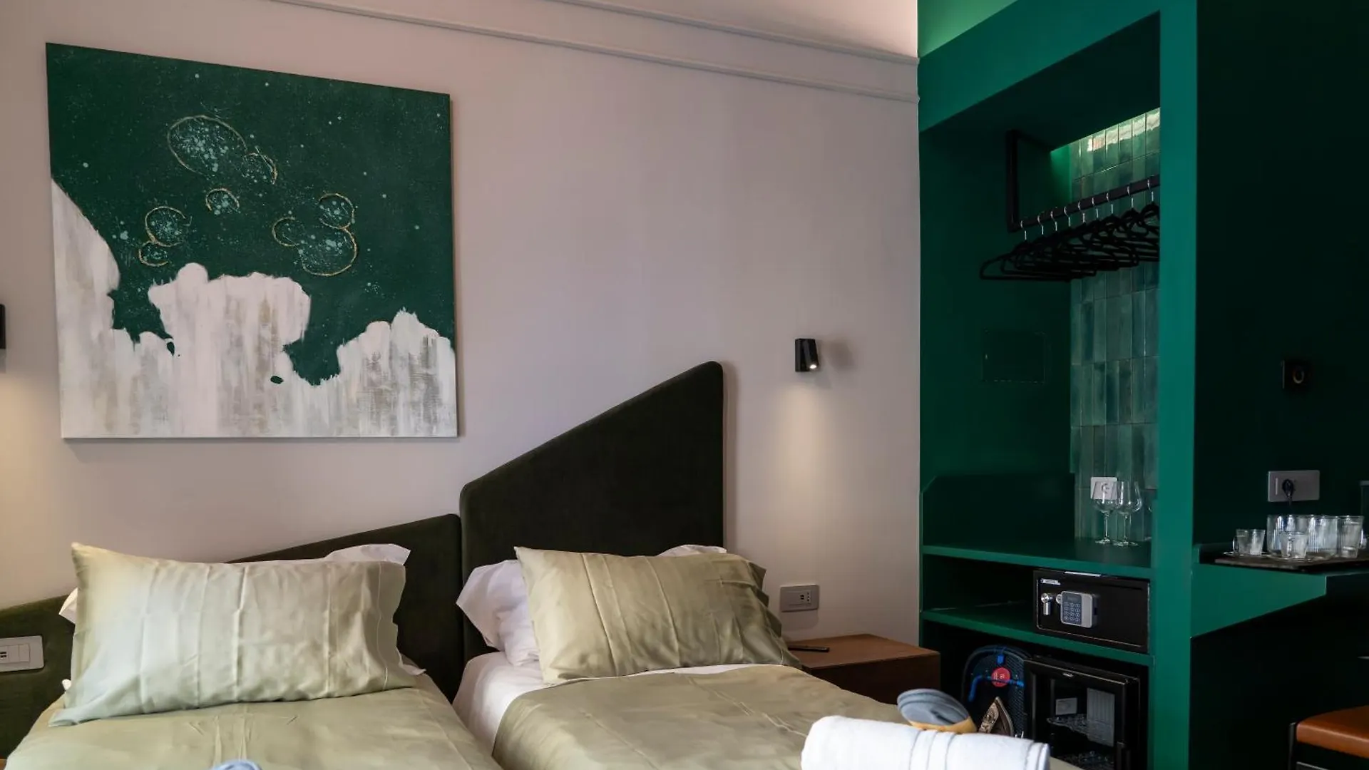 Panorama Host - Fuaje Concept Rooms Chiaia Neapol 0*,